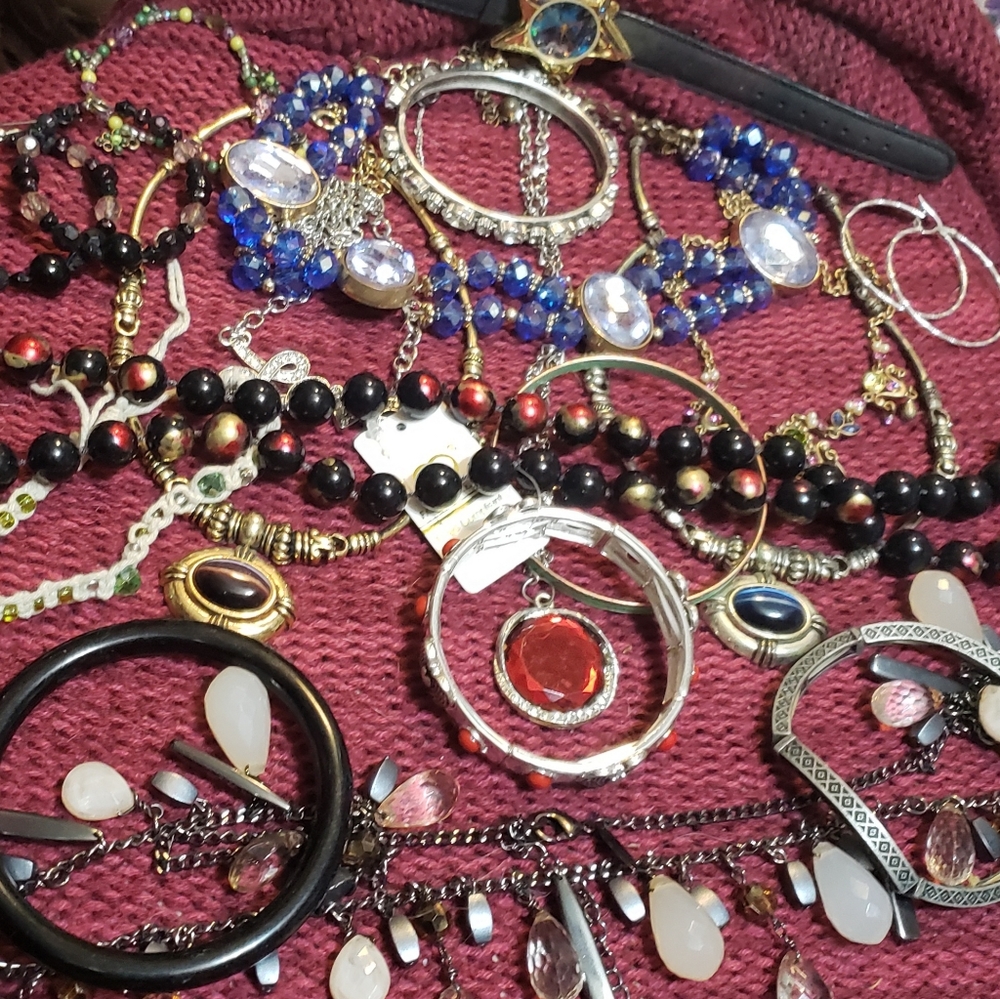 Vintage Estate Jewelry Lot Bling Bling